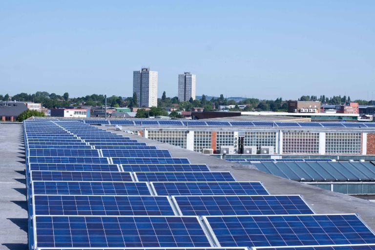 Rooftop Solar for Factories and Industrial Buildings Jakson Solar